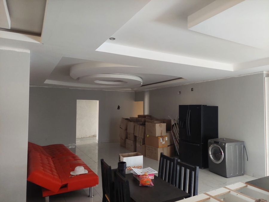 3 Bedroom Property for Sale in Verwoerdpark Northern Cape